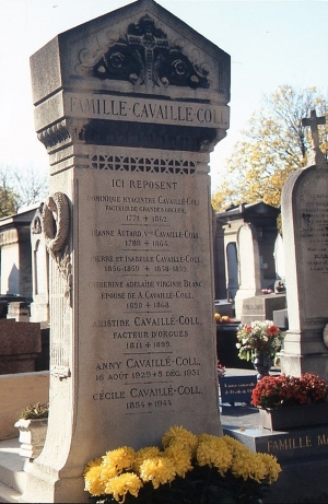 Grave marker of the Cavaillé-Coll family
